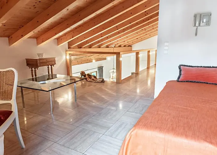 Park - Alpine Holiday home Garmisch-Partenkirchen